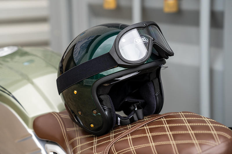 Shoei JO2 with cafe racer goggles